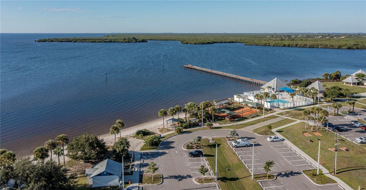 290 Tait Terrace Se, Port Charlotte, FL 33952 Photo