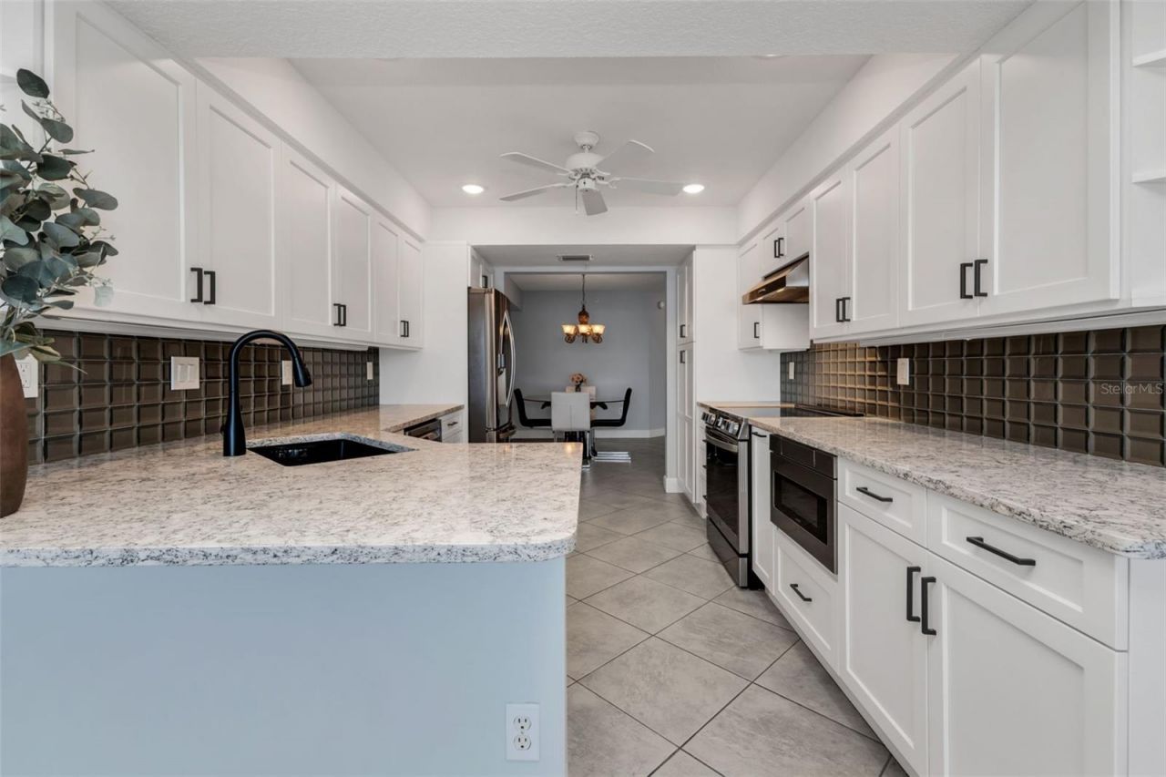 1650 W Marion Avenue, Unit 123, Punta Gorda, FL 33950 Photo