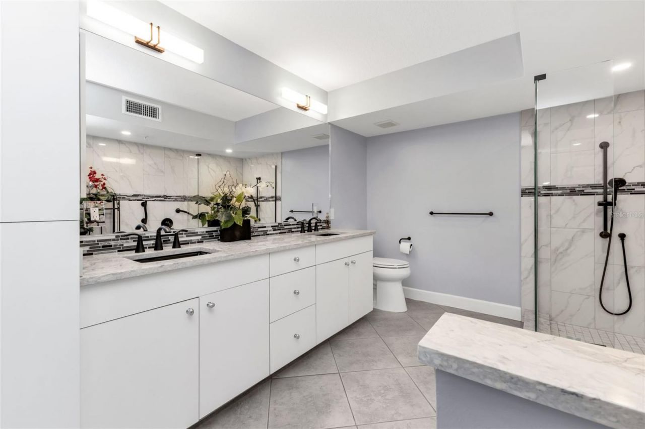 1650 W Marion Avenue, Unit 123, Punta Gorda, FL 33950 Photo