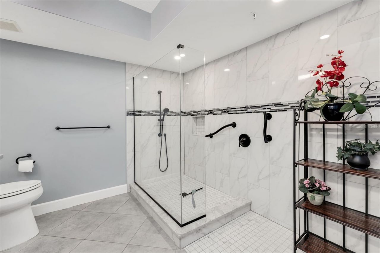 1650 W Marion Avenue, Unit 123, Punta Gorda, FL 33950 Photo