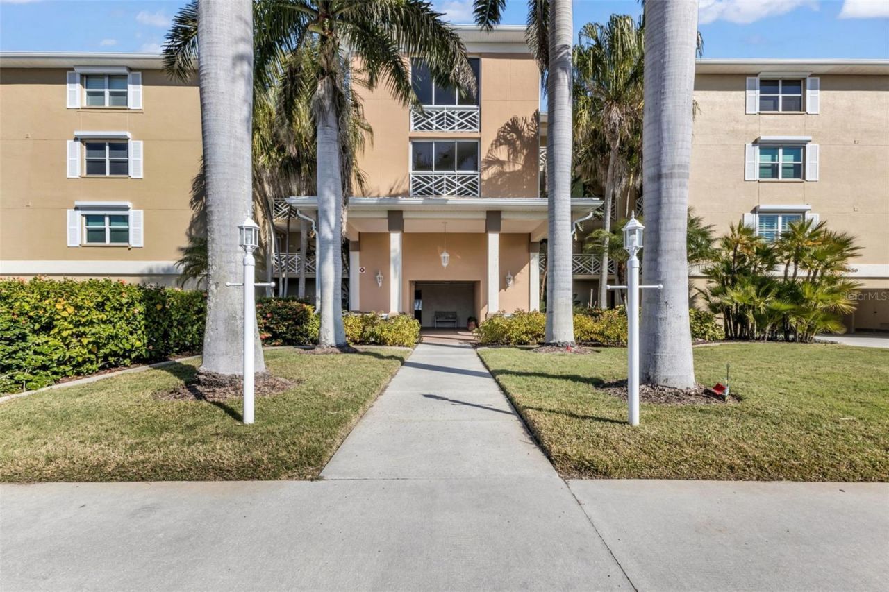 1650 W Marion Avenue, Unit 123, Punta Gorda, FL 33950 Photo