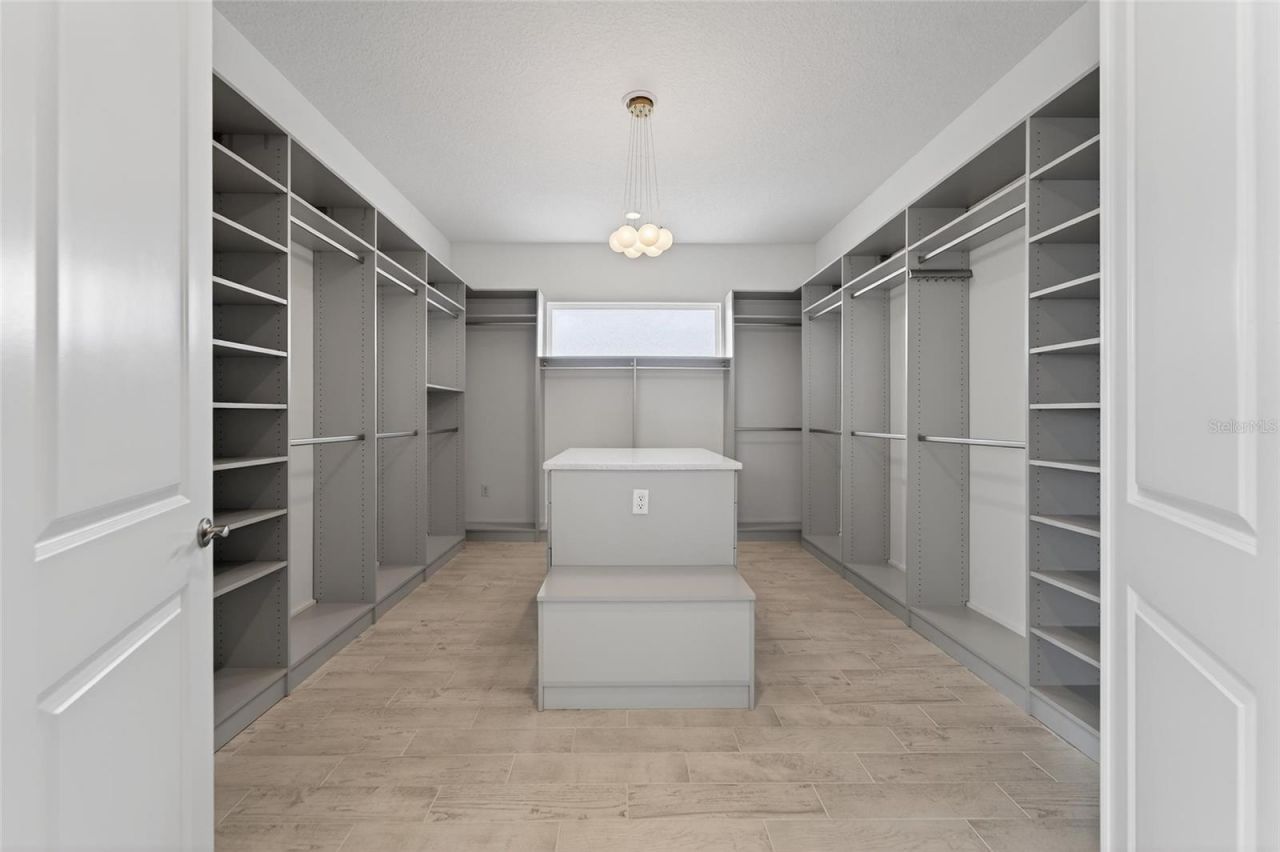 5917 Cat Claw Lane, Bradenton, FL 34210 Photo