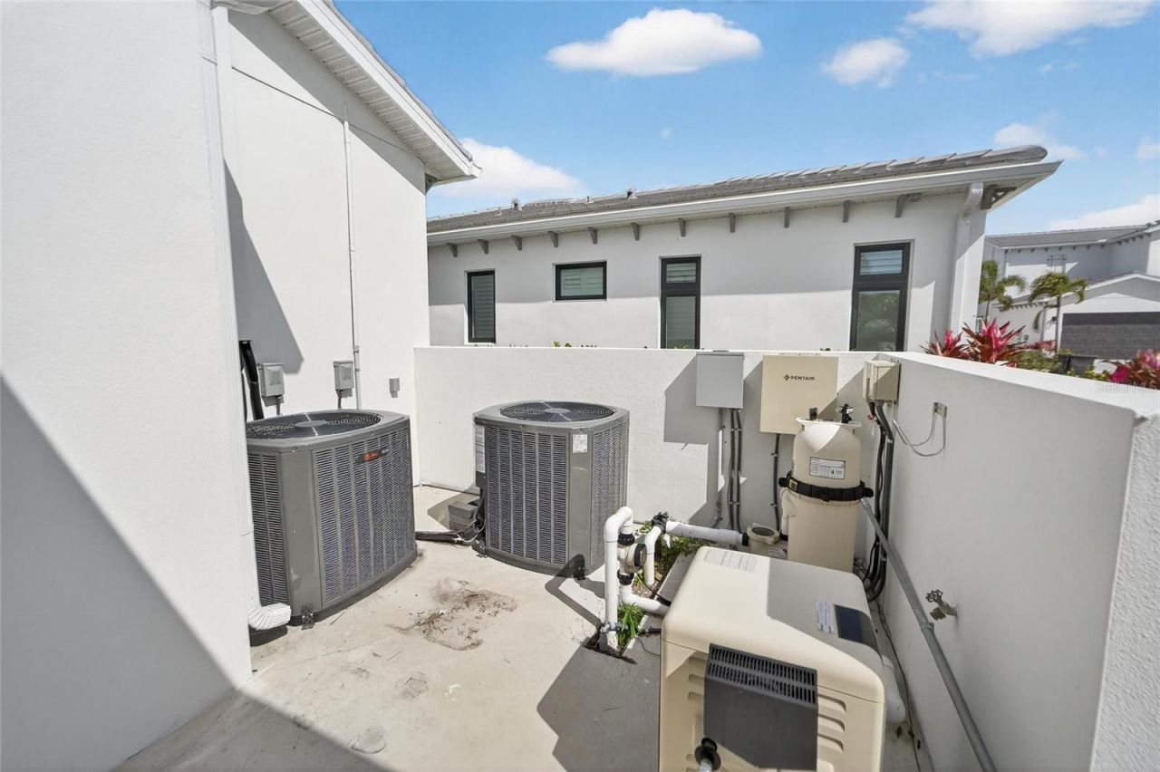 5917 Cat Claw Lane, Bradenton, FL 34210 Photo