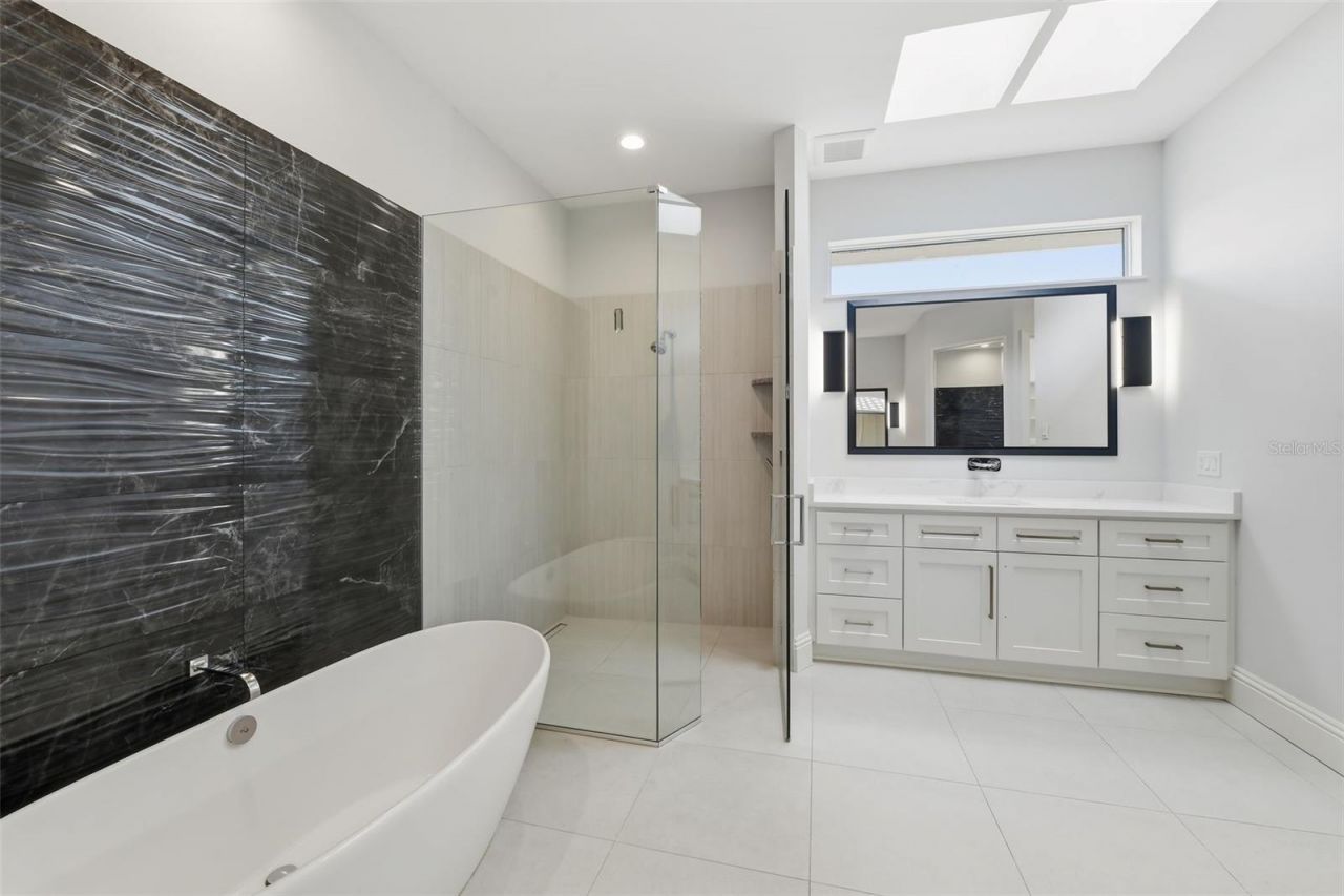 7796 Alister Mackenzie Drive, Sarasota, FL 34240 Photo