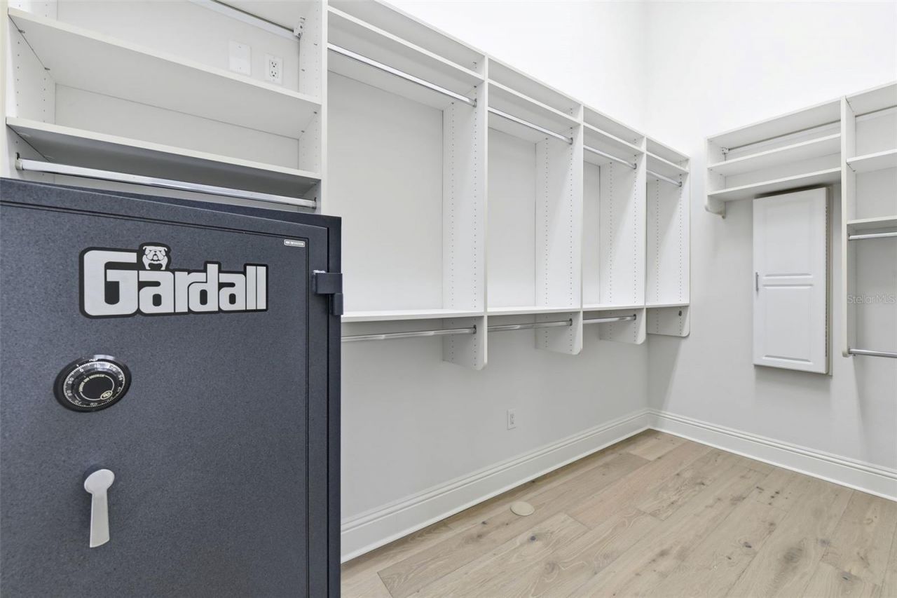 7796 Alister Mackenzie Drive, Sarasota, FL 34240 Photo