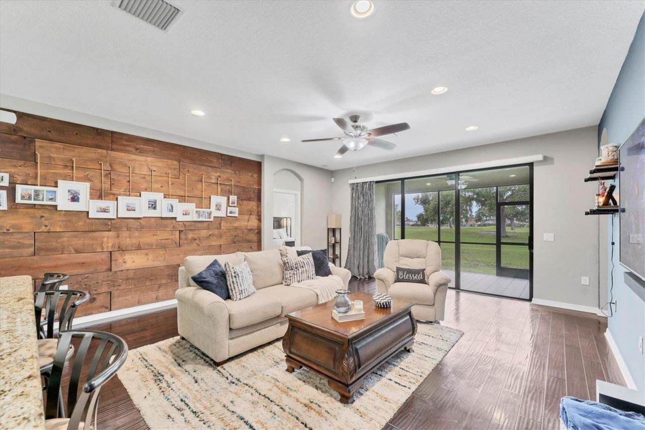 9123 Raes Creek Place, Palmetto, FL 34221 Photo