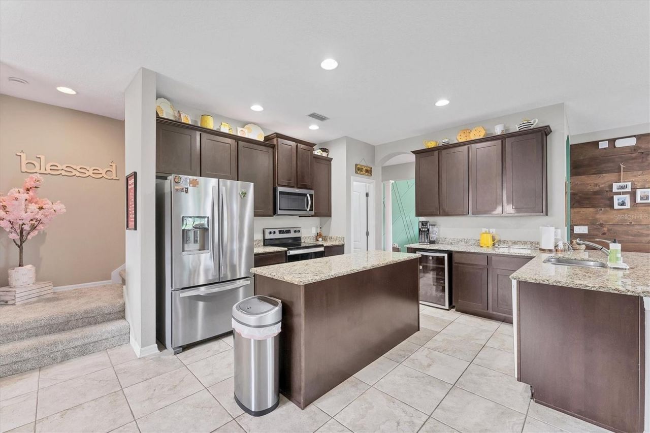 9123 Raes Creek Place, Palmetto, FL 34221 Photo