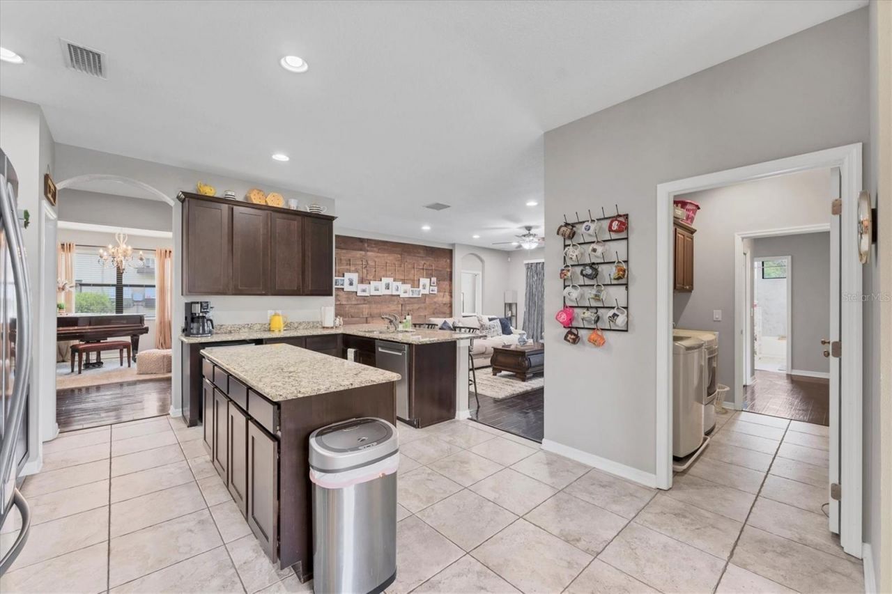 9123 Raes Creek Place, Palmetto, FL 34221 Photo