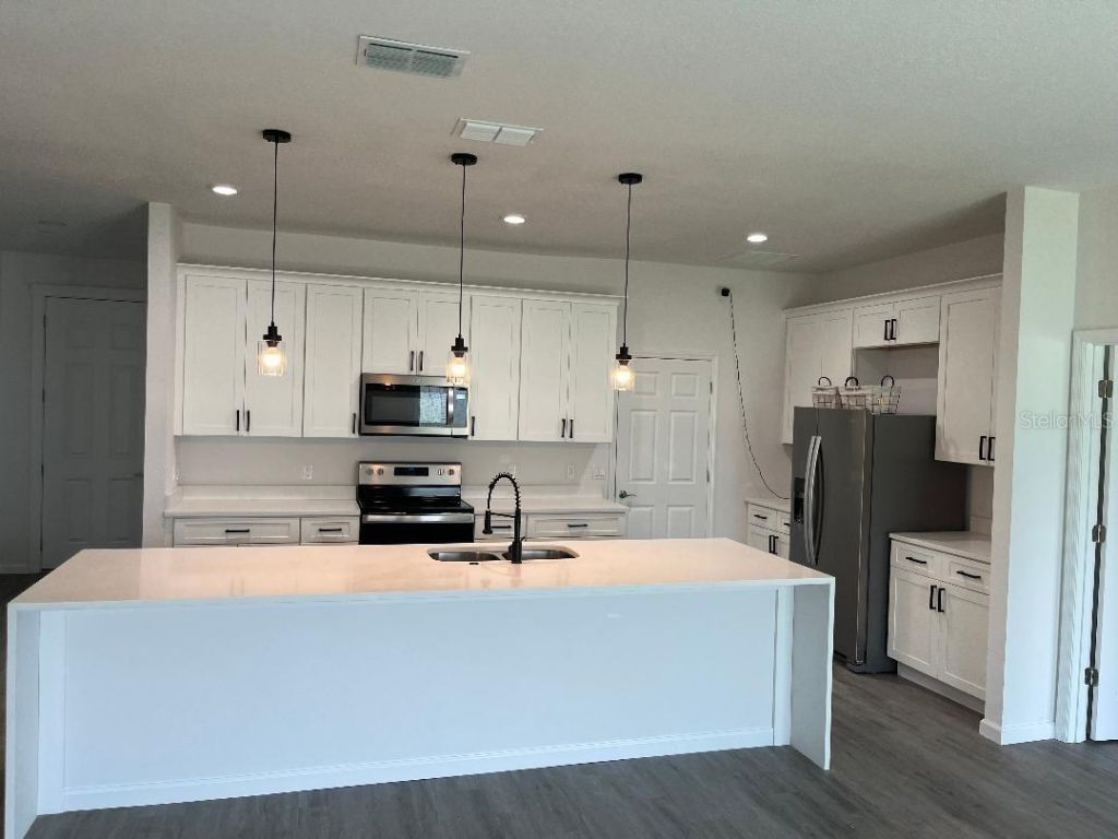 611 Amazon Place, Kissimmee, FL 34759 Photo