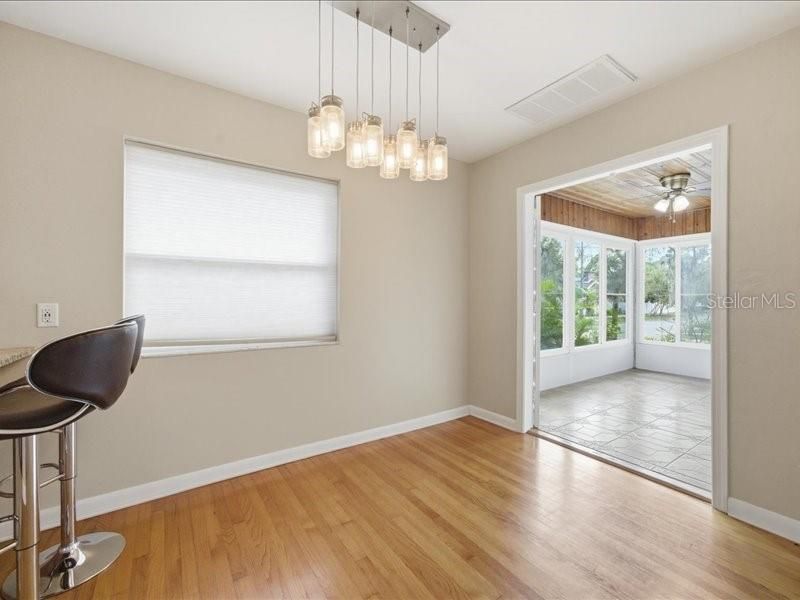 2670 Bayside Drive S, Saint Petersburg, FL 33705 Photo