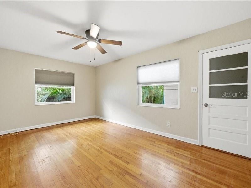 2670 Bayside Drive S, Saint Petersburg, FL 33705 Photo