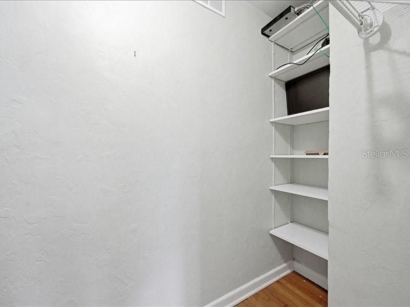 2670 Bayside Drive S, Saint Petersburg, FL 33705 Photo