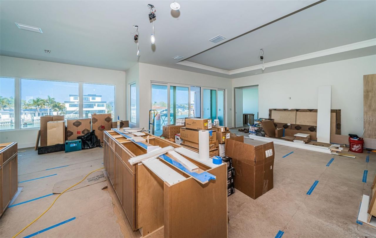 7981 2nd Avenue S, Saint Petersburg, FL 33707 Photo