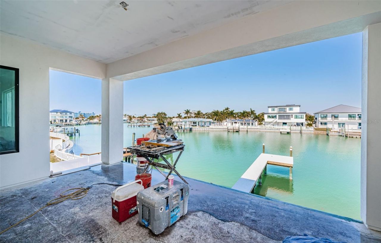 7981 2nd Avenue S, Saint Petersburg, FL 33707 Photo