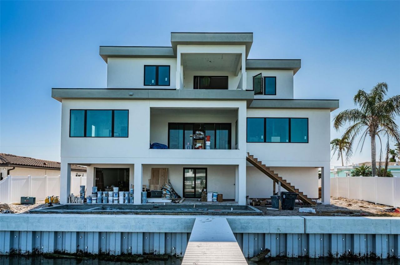 7981 2nd Avenue S, Saint Petersburg, FL 33707 Photo