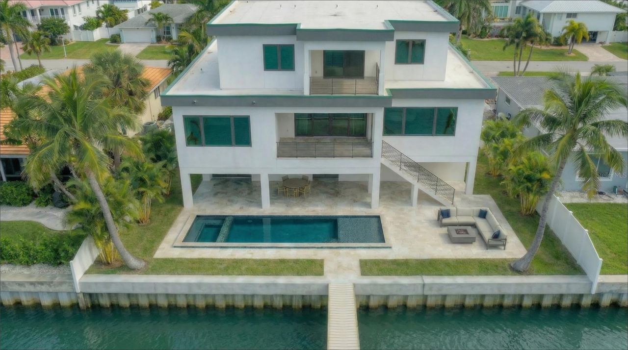 7981 2nd Avenue S, Saint Petersburg, FL 33707 Photo