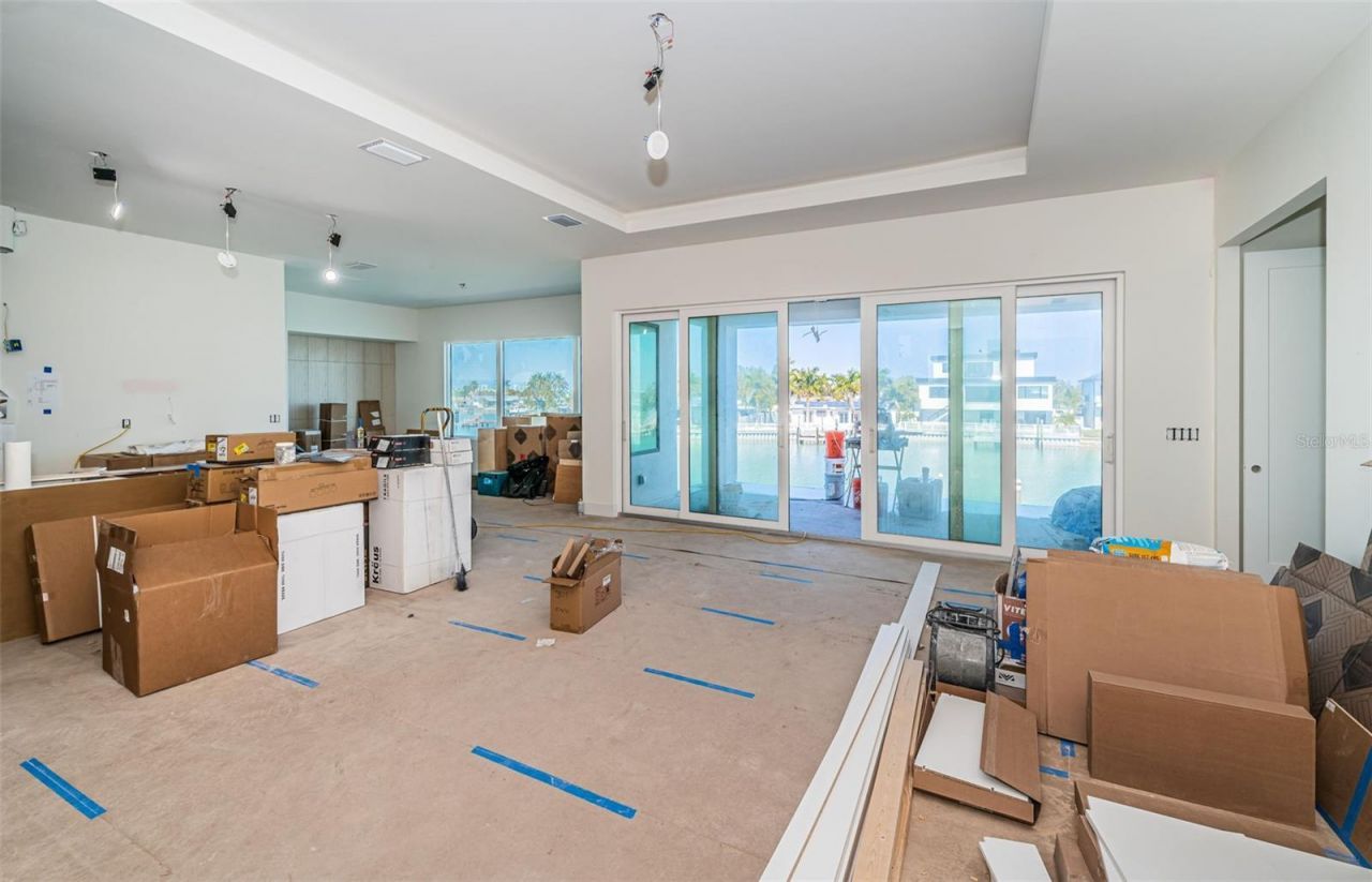 7981 2nd Avenue S, Saint Petersburg, FL 33707 Photo