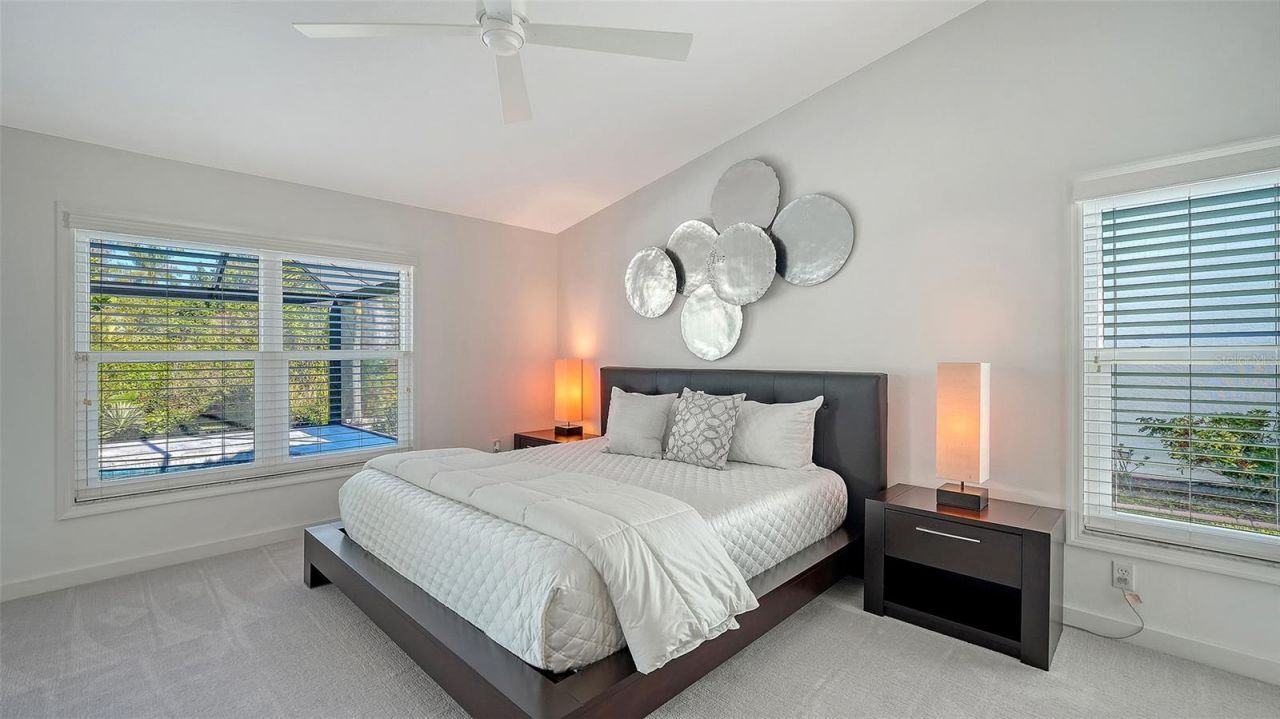 6948 Stetson Street Circle, Sarasota, FL 34243 Photo