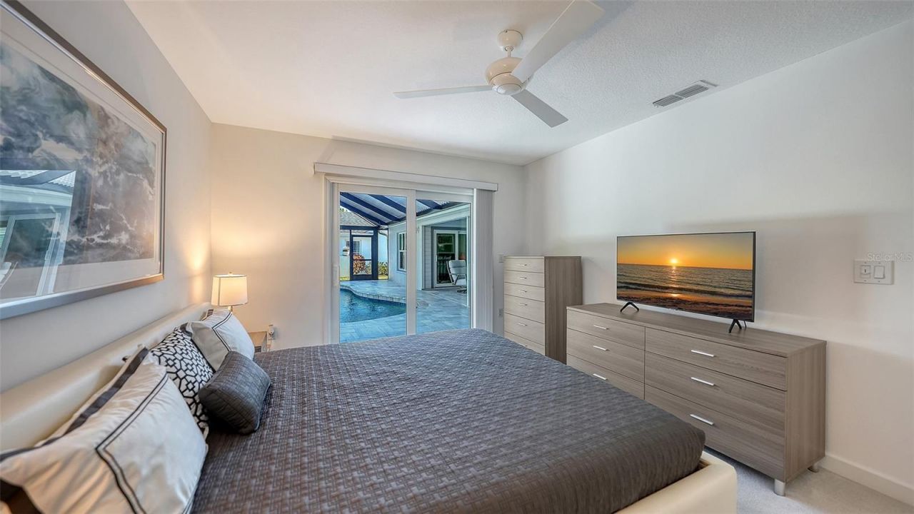 6948 Stetson Street Circle, Sarasota, FL 34243 Photo