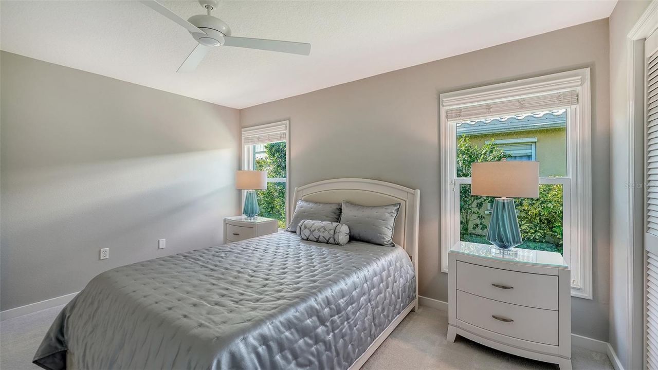 6948 Stetson Street Circle, Sarasota, FL 34243 Photo