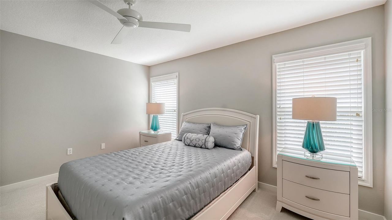 6948 Stetson Street Circle, Sarasota, FL 34243 Photo