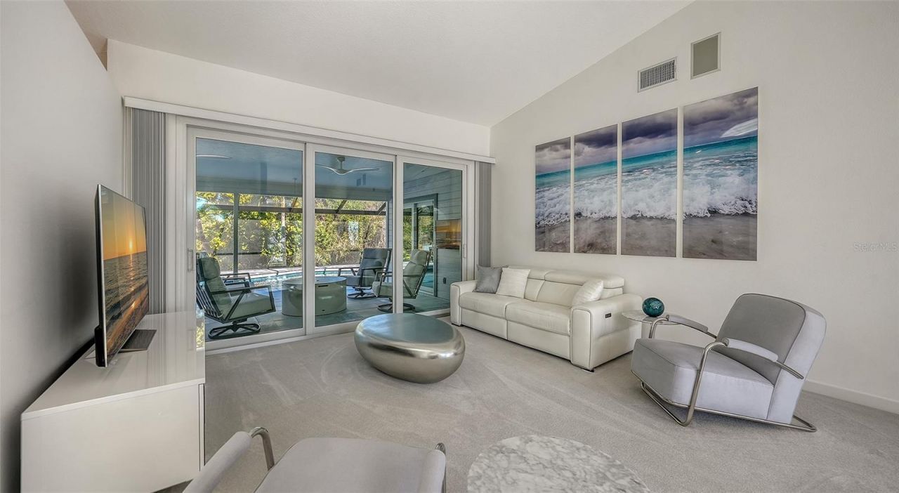 6948 Stetson Street Circle, Sarasota, FL 34243 Photo