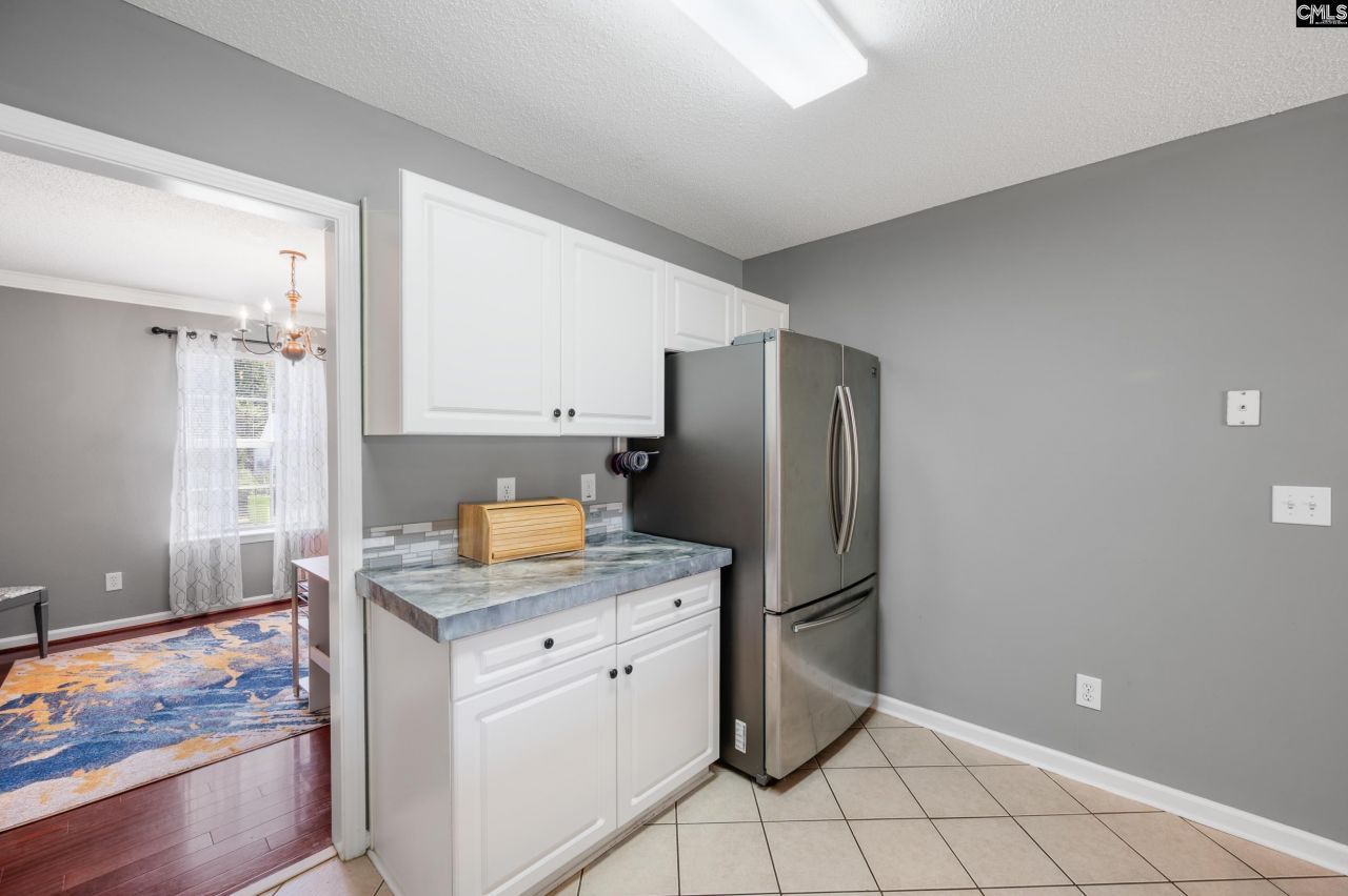 213 Aderley Oak Loop Photo 10