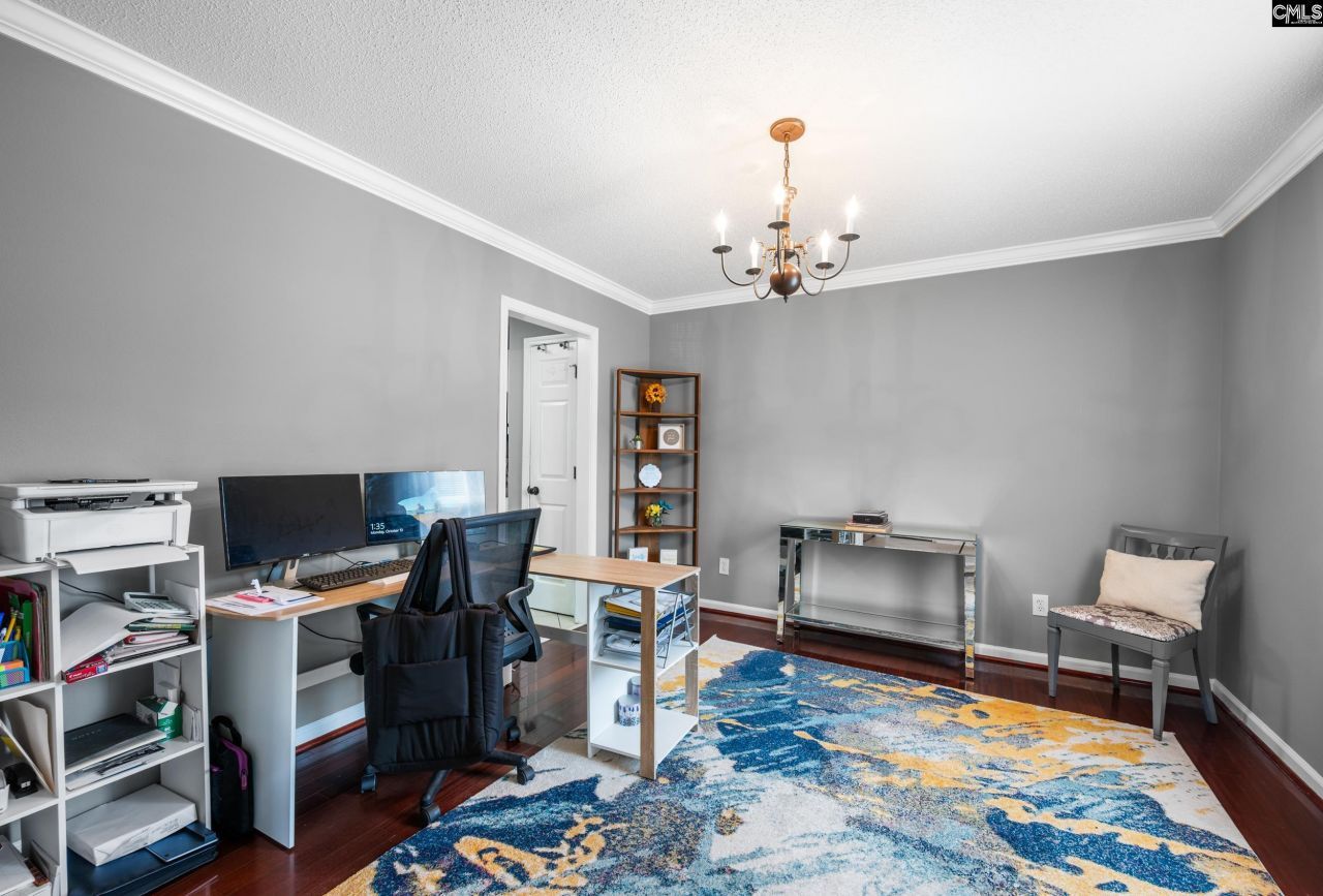 213 Aderley Oak Loop Photo 13