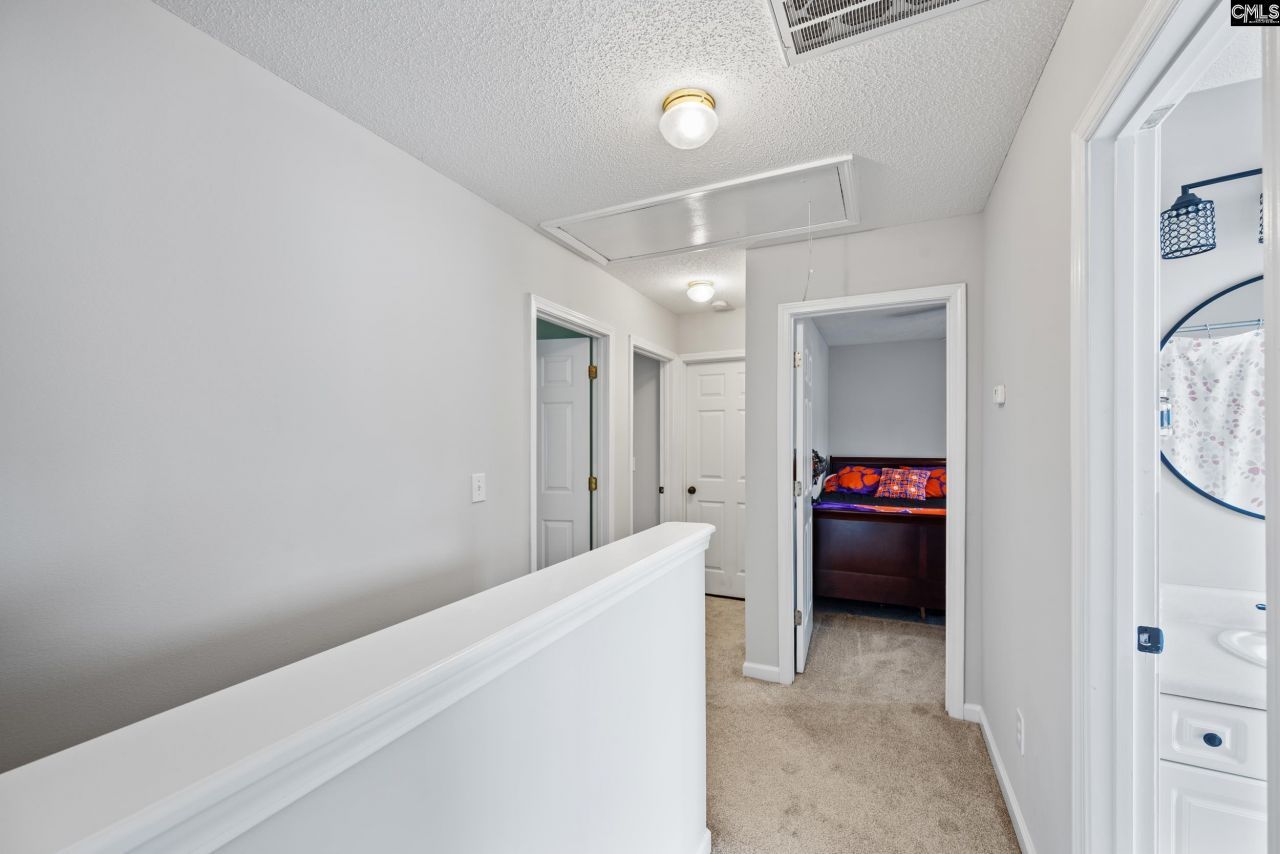 213 Aderley Oak Loop Photo 20