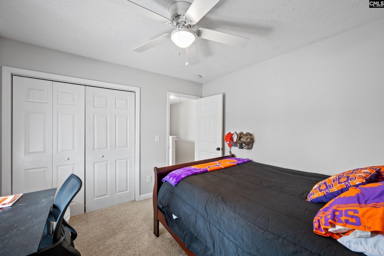 213 Aderley Oak Loop Photo 22