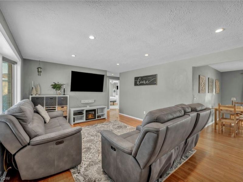 1819 W 42nd Street, Lorain, OH 44053 Photo 5