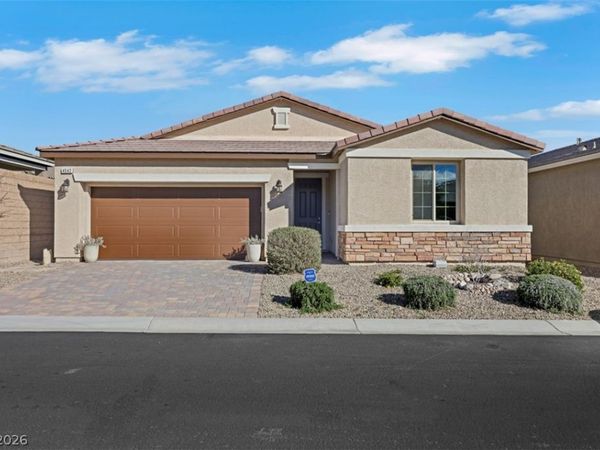 4542 Pearl Falls Avenue, Las Vegas, NV 89141