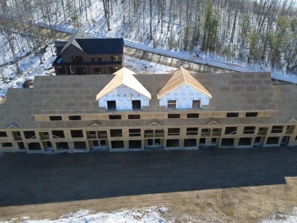 UNIT 46 STONEWALL CORNERS Way, Unit 46, Laconia, NH 03246