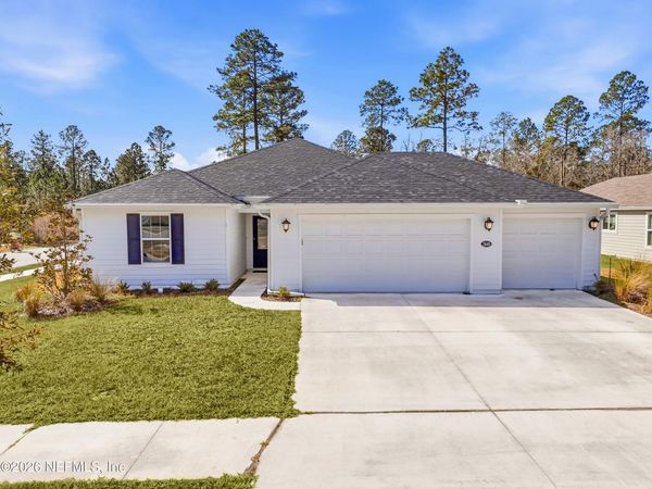 2640 WINDSOR LAKES Way, Green Cove Springs, FL 32043