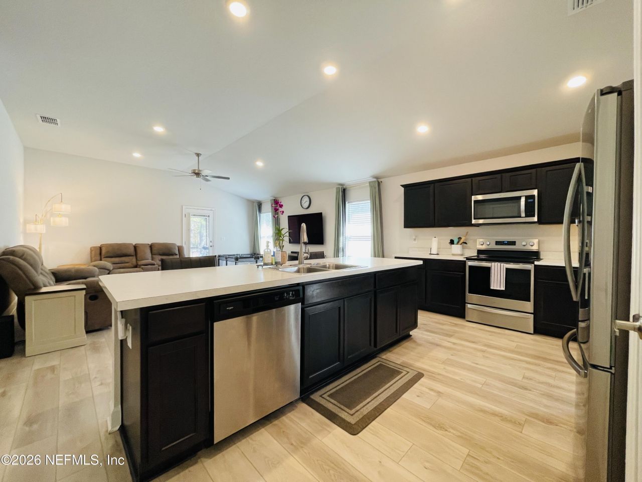 7865 Wyoming Street, Jacksonville, FL 32220 Photo