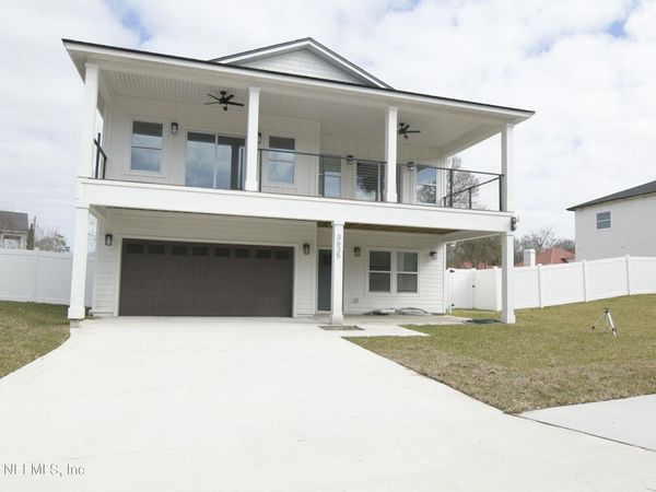 3635 WELLS LANDING Court, Jacksonville, FL 32277