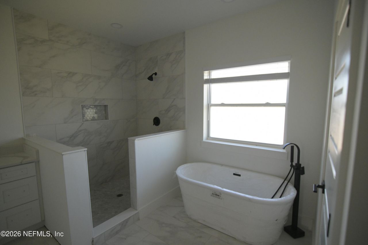 3635 Wells Landing Court, Jacksonville, FL 32277 Photo