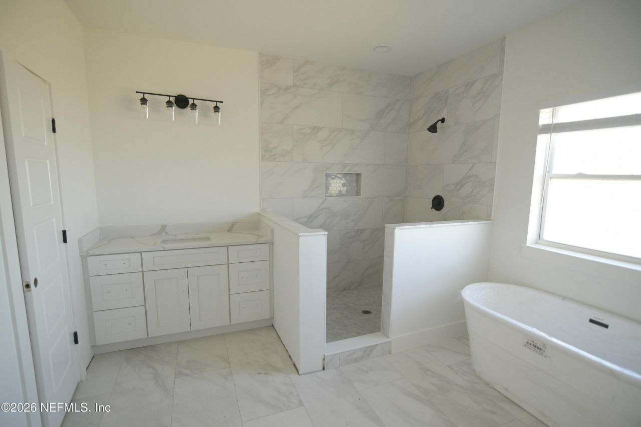 3635 Wells Landing Court, Jacksonville, FL 32277 Photo