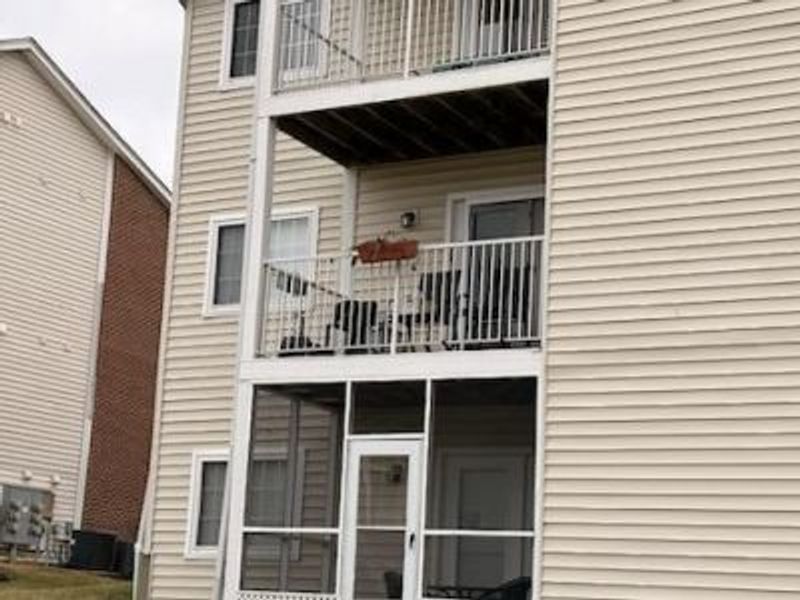 612 Friars Lane, Unit 8, Florence, KY 41042 Photo 2