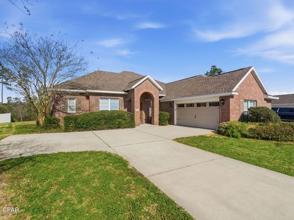 2916 Bay Wing Loop, Panama City, FL 32405