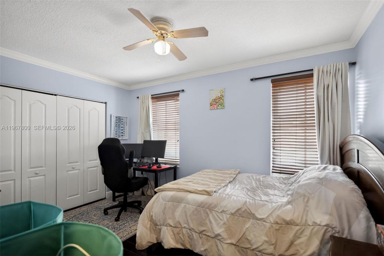 1561 SW 187th Ave, Pembroke Pines, FL 33029 Photo