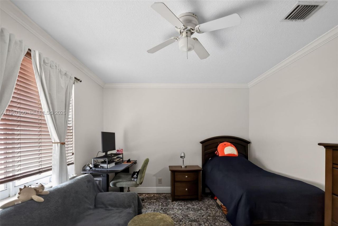 1561 SW 187th Ave, Pembroke Pines, FL 33029 Photo