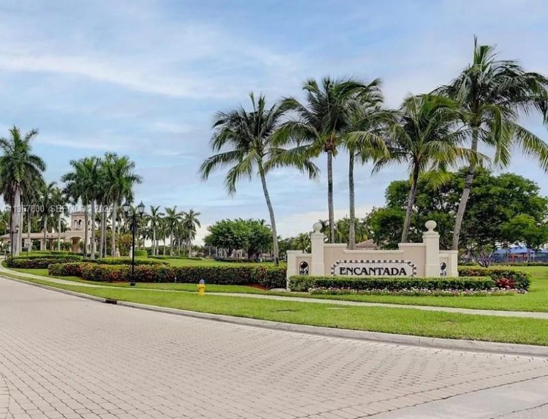 1561 SW 187th Ave, Pembroke Pines, FL 33029 Photo