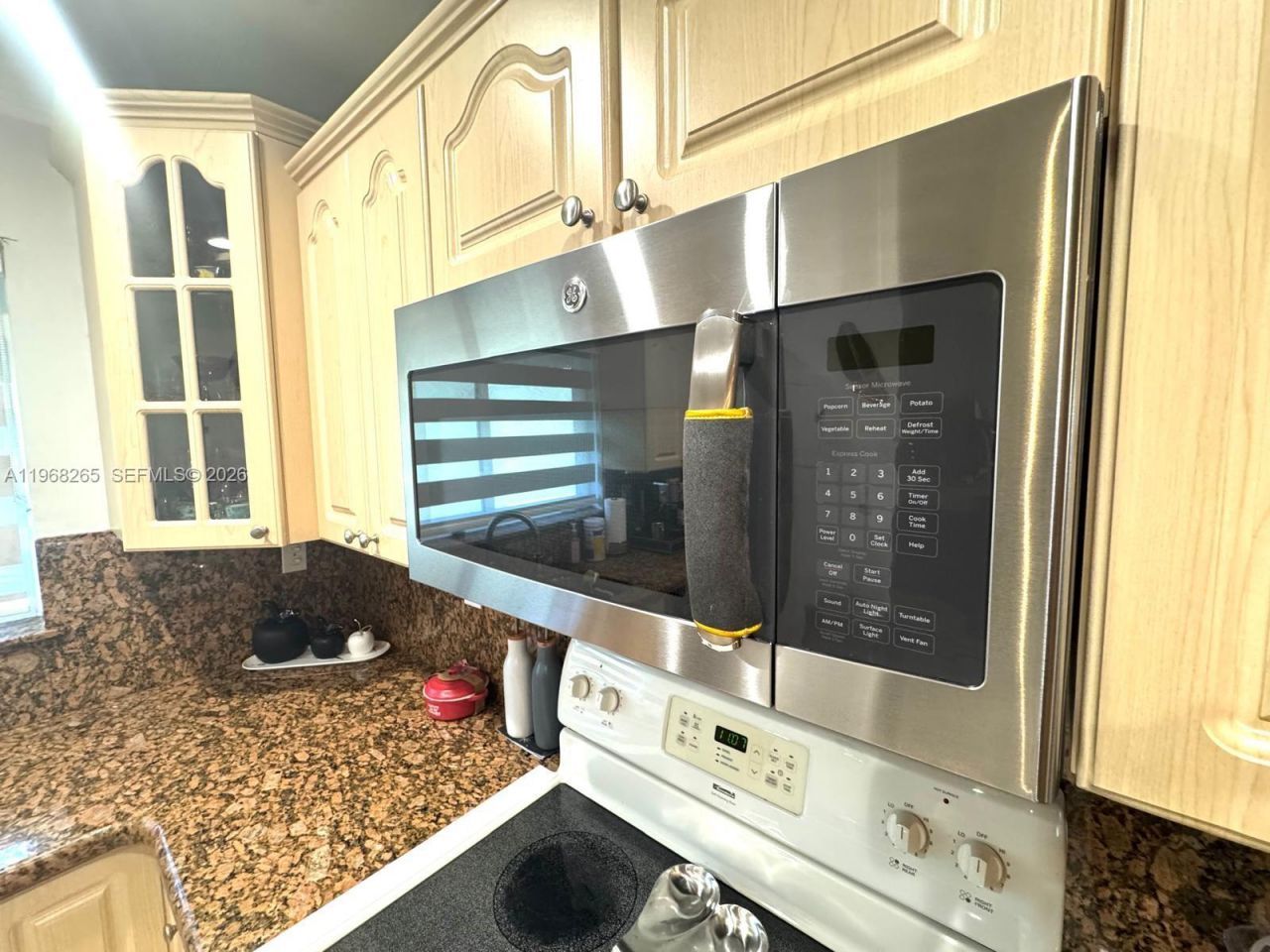 11163 NW 7th St, Unit 204-19, Miami, FL 33172 Photo