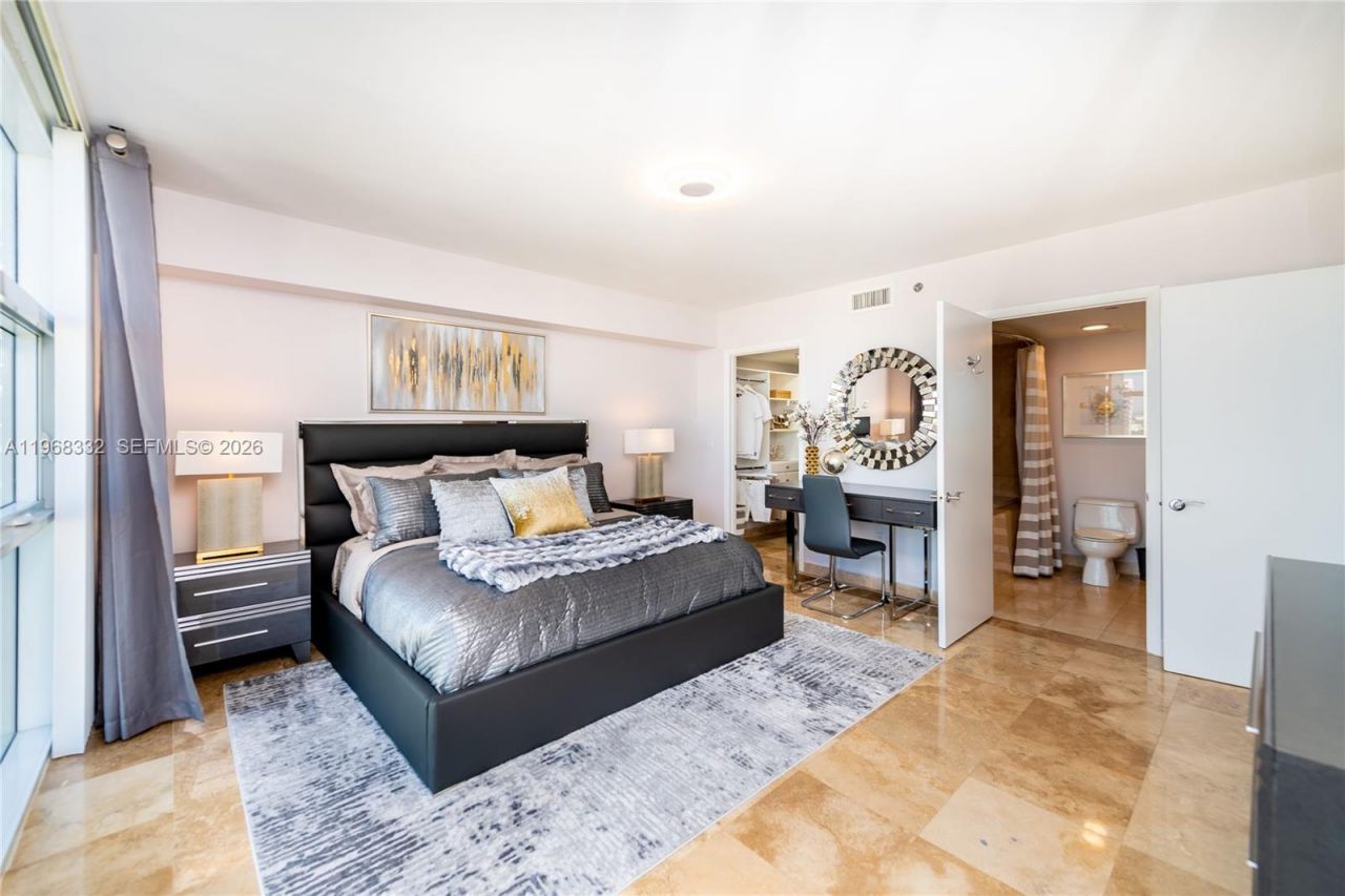 1830 S Ocean Dr, Unit 2907, Hallandale Beach, FL 33009 Photo
