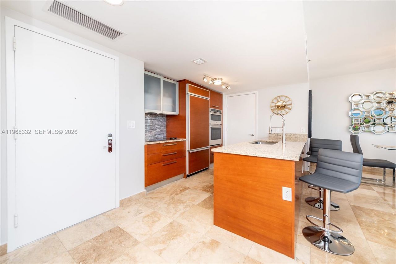 1830 S Ocean Dr, Unit 2907, Hallandale Beach, FL 33009 Photo