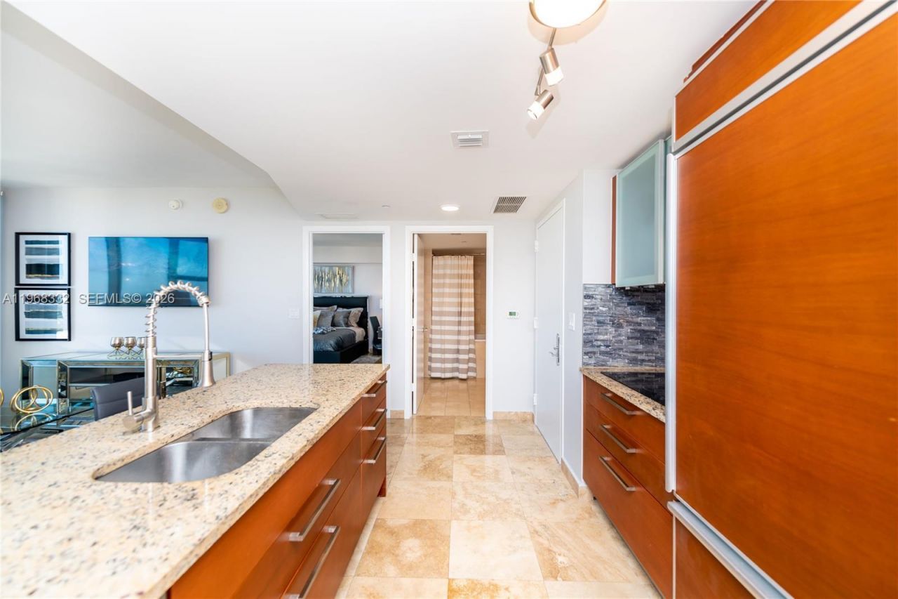 1830 S Ocean Dr, Unit 2907, Hallandale Beach, FL 33009 Photo