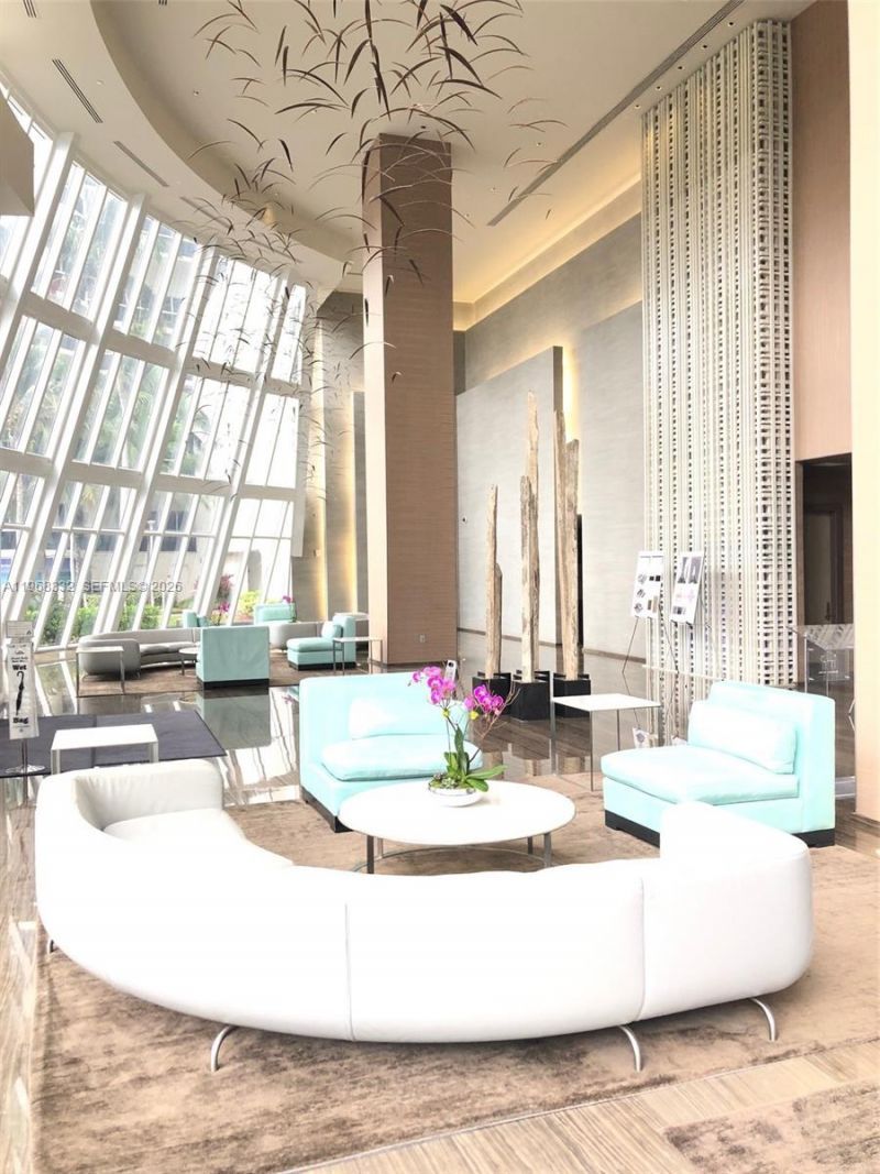 1830 S Ocean Dr, Unit 2907, Hallandale Beach, FL 33009 Photo