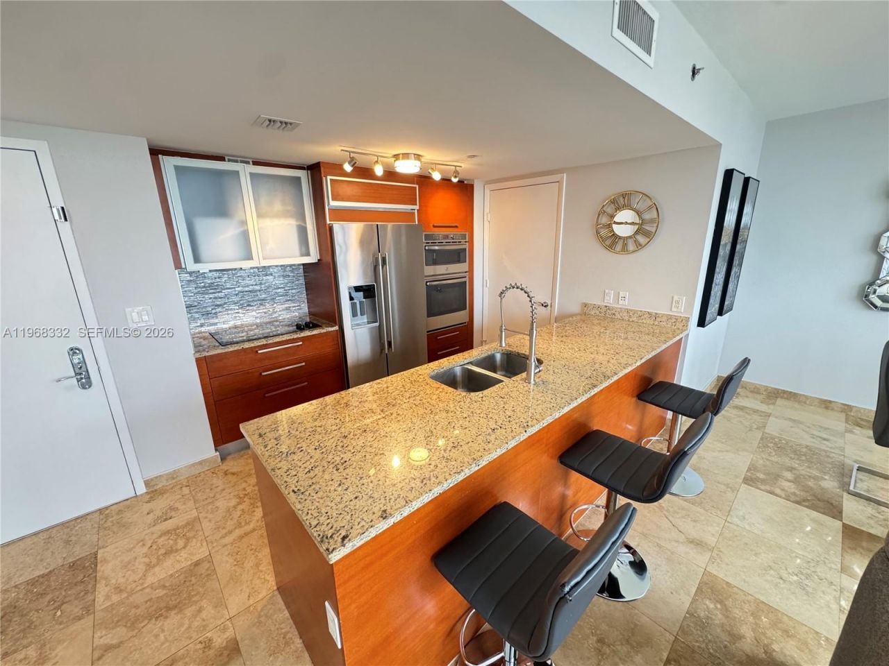 1830 S Ocean Dr, Unit 2907, Hallandale Beach, FL 33009 Photo