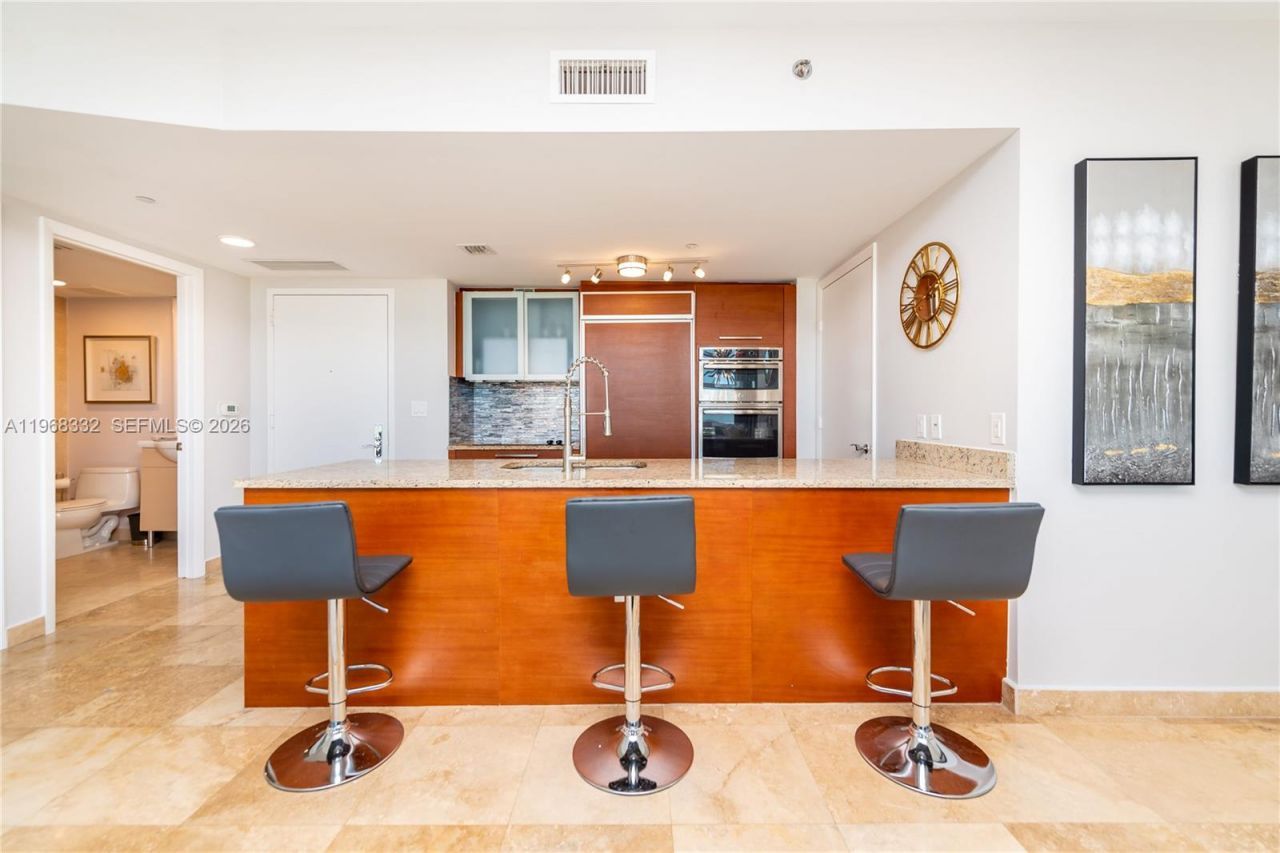 1830 S Ocean Dr, Unit 2907, Hallandale Beach, FL 33009 Photo